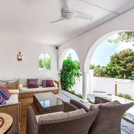 Villa Preciosa Moderna Cerca De Puerto Banus *