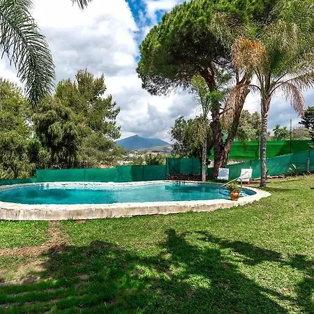 Preciosa Moderna Cerca De Puerto Banus Marbella