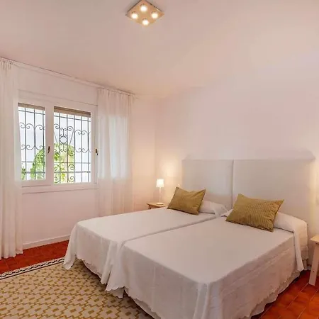 Villa Preciosa Moderna Cerca De Puerto Banus Marbella